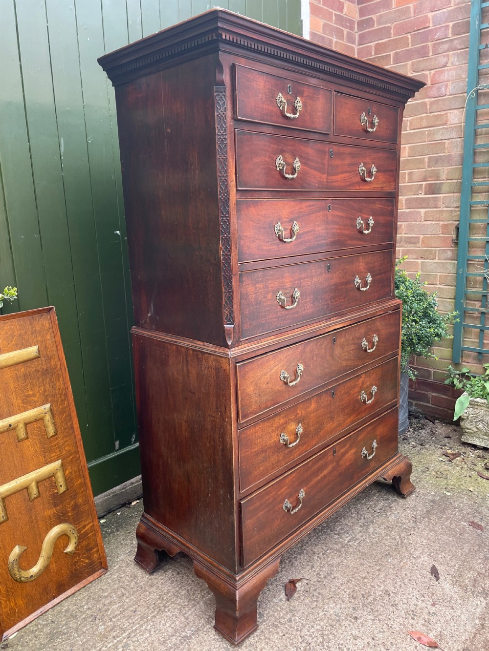 Fine C18th George III Chippendale period mahogany chest-on-chest . View VI