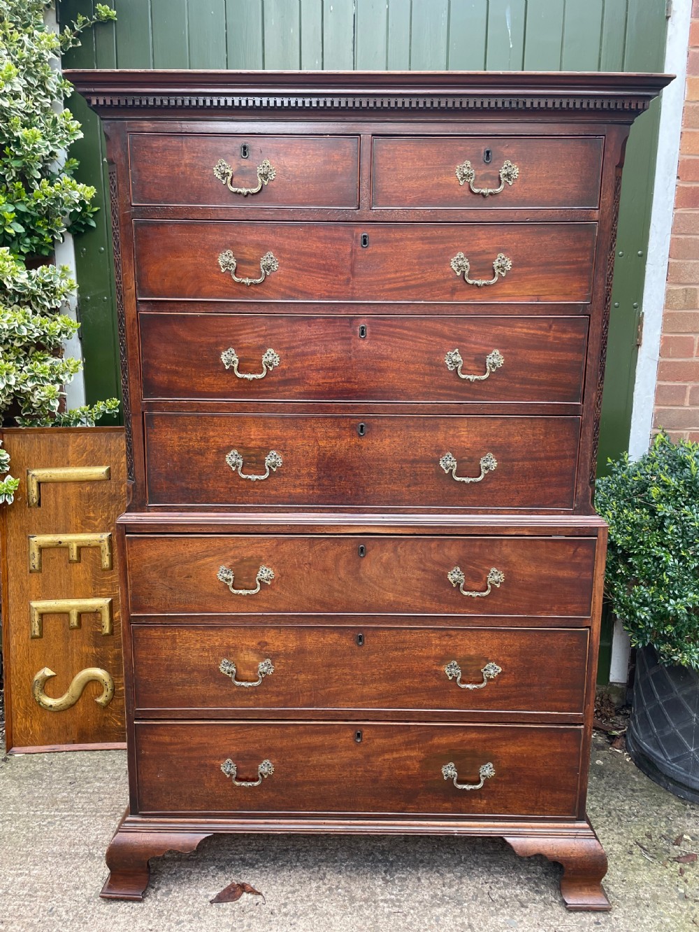 Fine C18th George III Chippendale period mahogany chest-on-chest . View XI