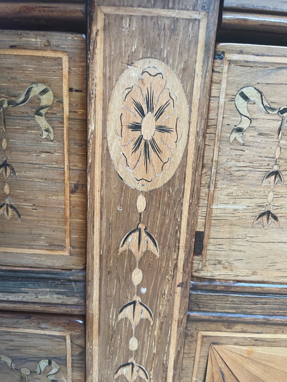 Late C19th/ early C20th Edwardian period inlaid rosewood desk by Edwards & Roberts . View XII