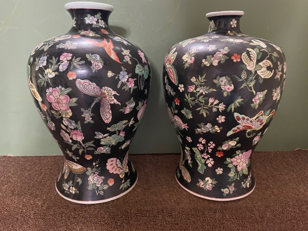 Pair of late C19th/ early C20th Chinese Qing Dynasty ‘famille noir’ enamel decorated porcelain vases. View III