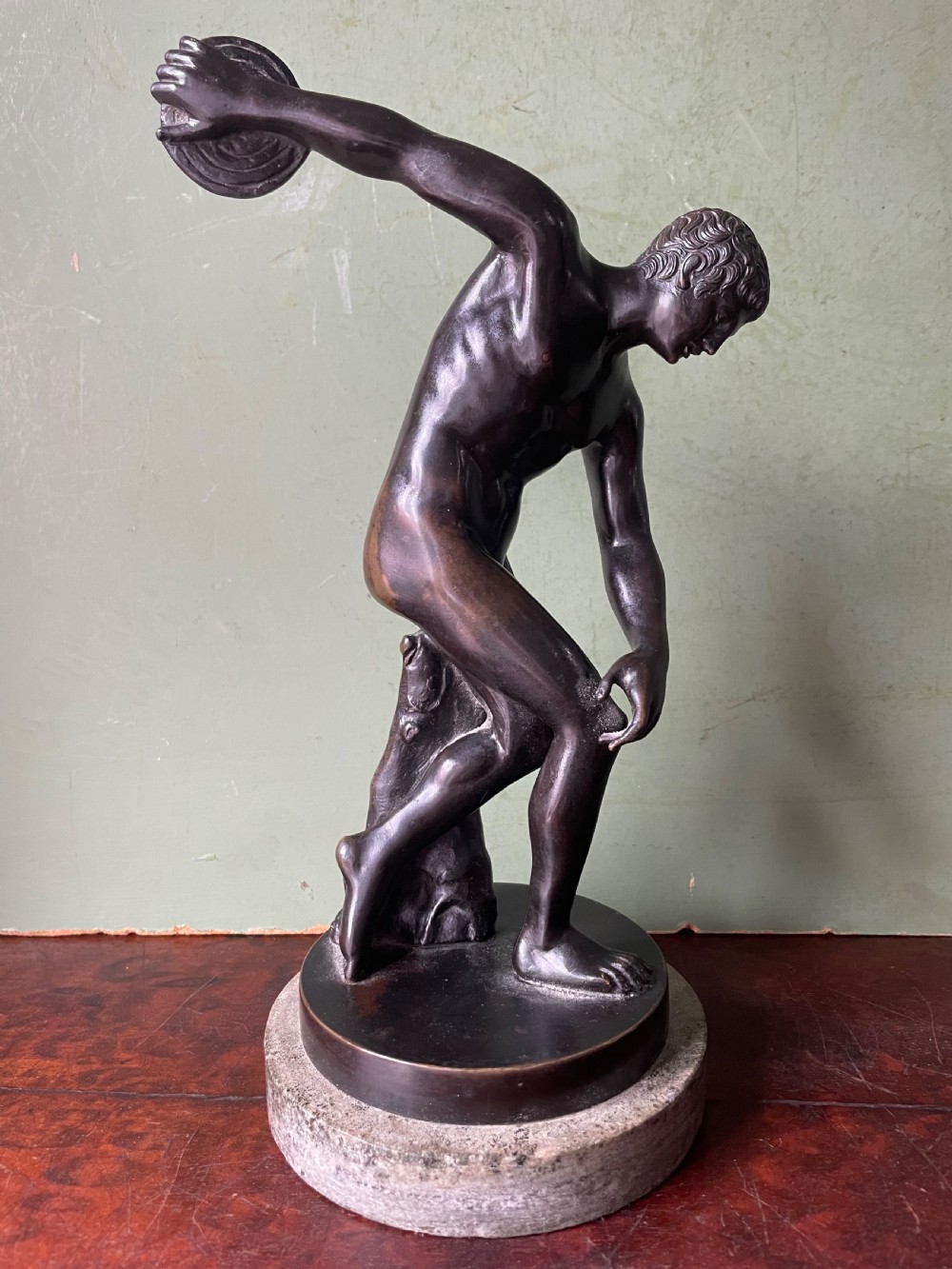 Late C19th Italian ‘Grand Tour’ souvenir bronze reduction after the antique, of the “Discobolus” .
 View II