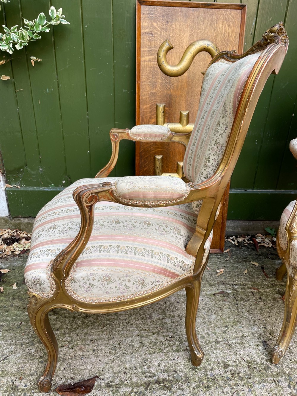 Elegant pair of late C19th French carved gilt-wood salon armchairs in the C18th Louis XVI period rococo style. View X