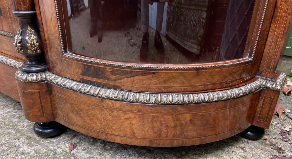 Fine quality mid C19th ormolu-mounted burr walnut bow-ended credenza. View XIV
