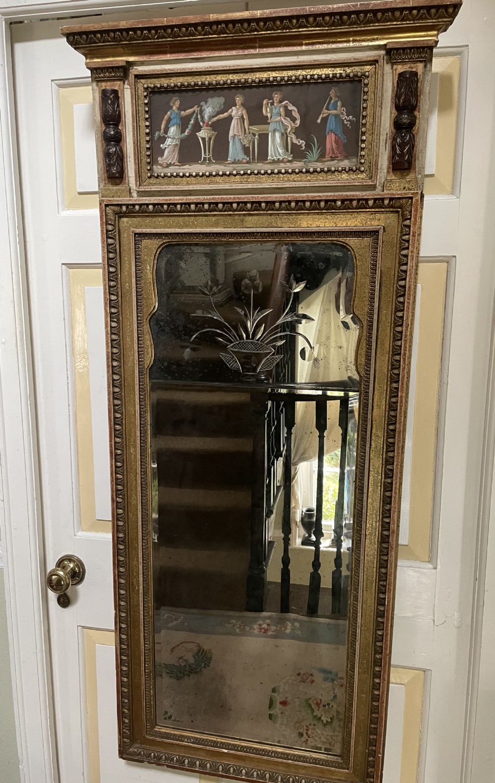 Early C19th Italian Neapolitan gilt-wood framed pier mirror. View VII