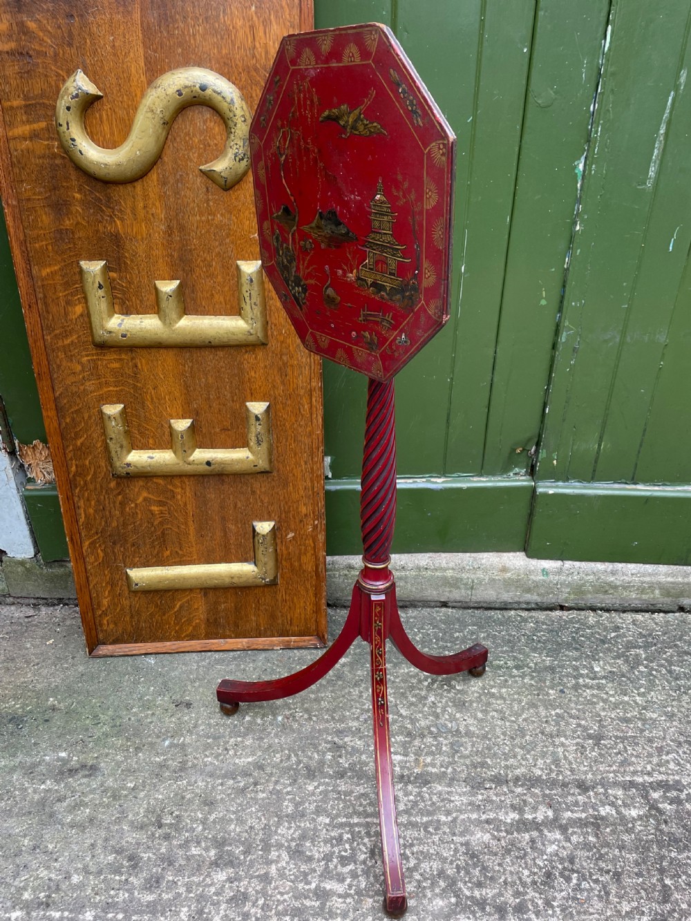 Late 19th / early C20th Chinoiserie decorated vermilion red lacquer tripod table or candlestand in the late C18th George III period style. View XII