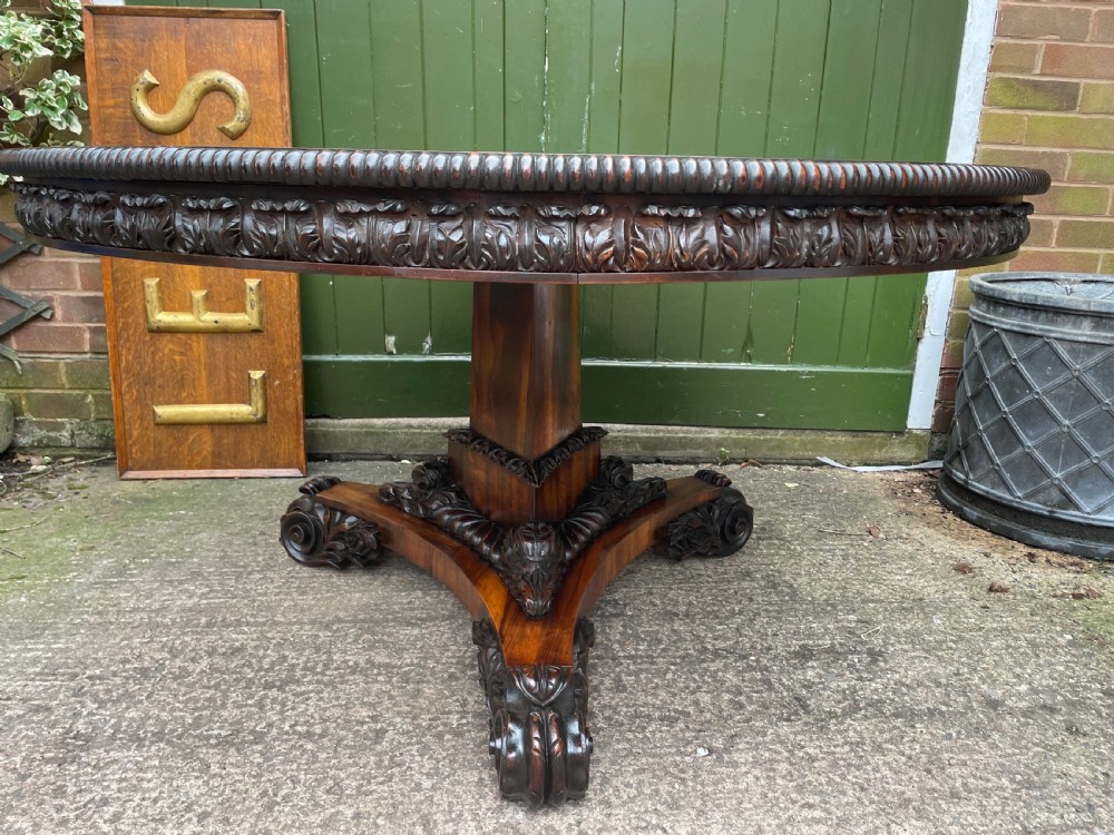 Superb quality early C19th Goncalo Alves circular centre table .  View II