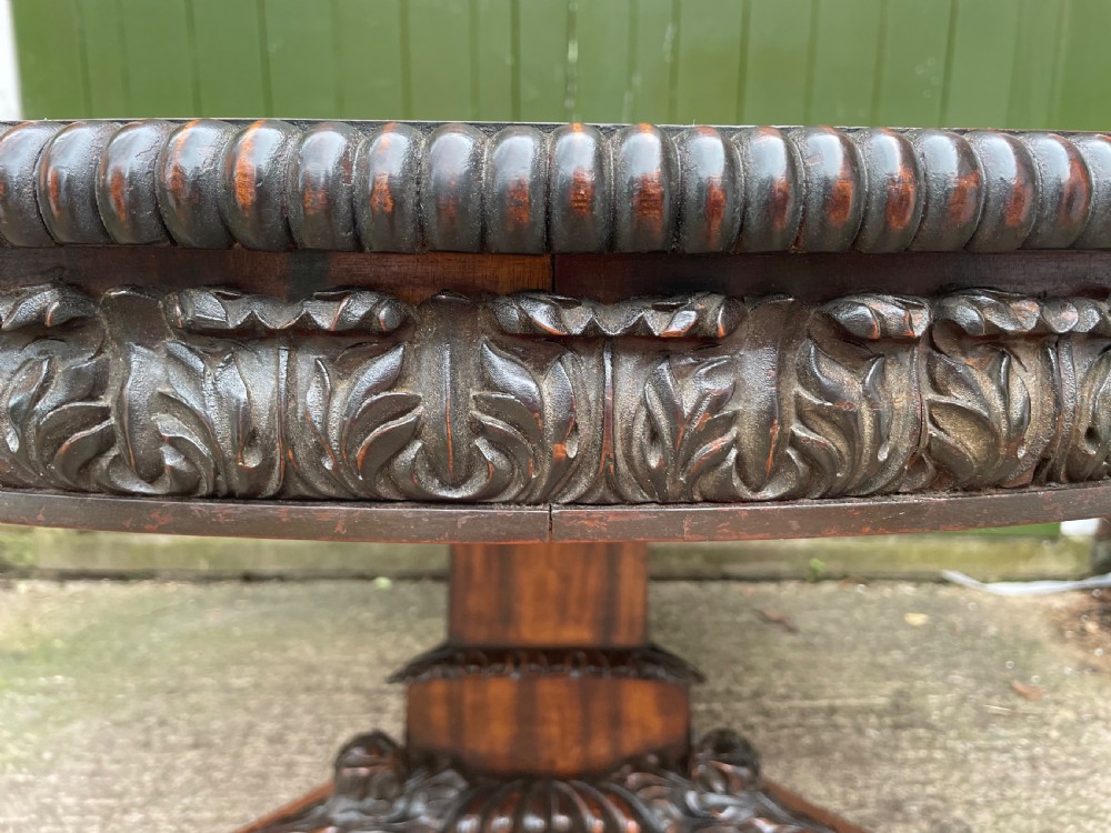 Superb quality early C19th Goncalo Alves circular centre table .  View XVII