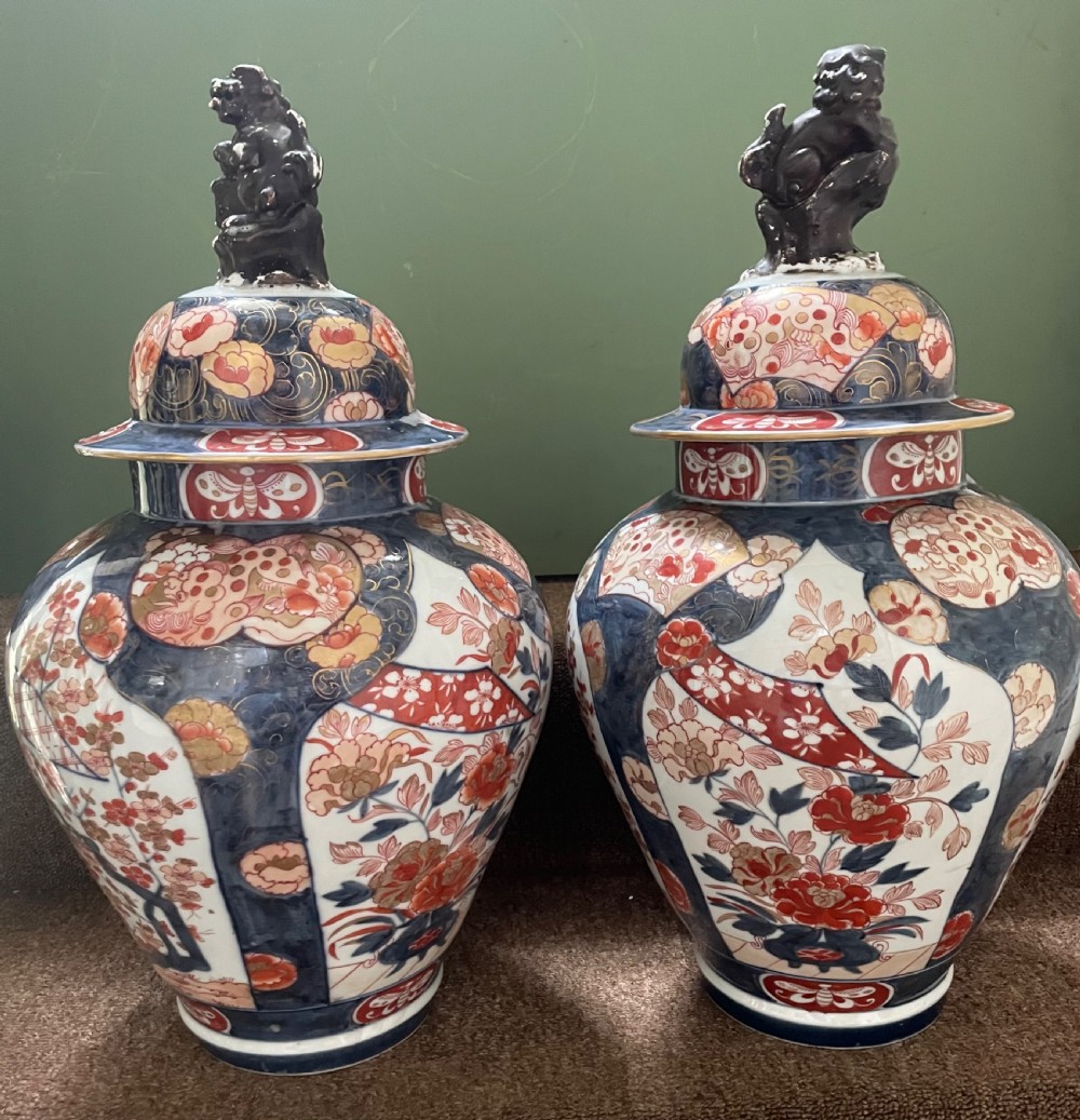 Pair of late C19th ‘Japanese Imari’  style early C18th design porcelain vases by Samson of Paris . View IV