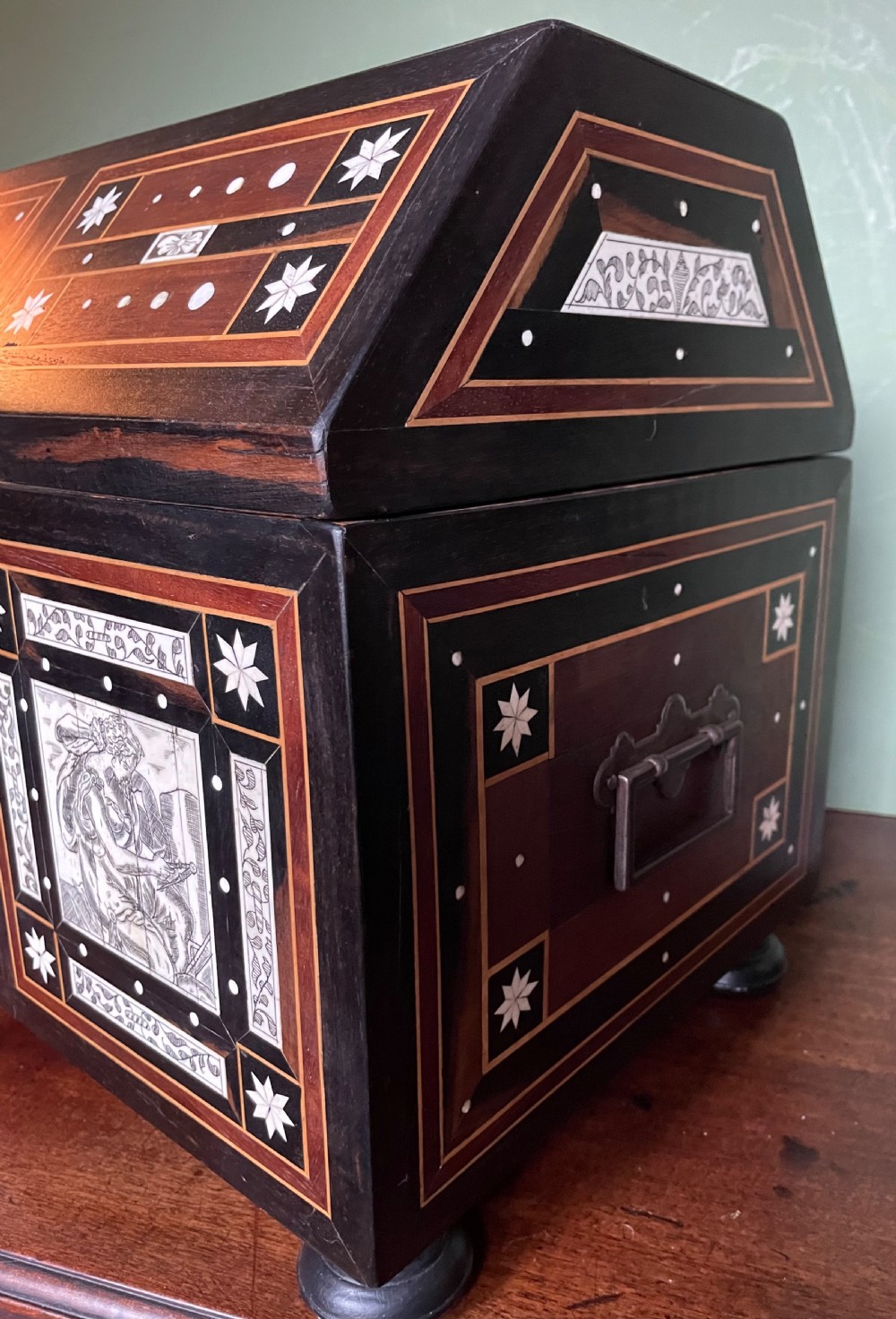 Late nineteenth-century Italian Renaissance Revival wooden table casket featuring intricate bone inlay with classical figures and geometric star motifs. View XV