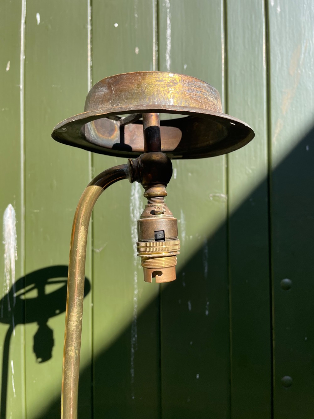 Scarce pair of high quality late C19th/ early C20th brass neo-classical style corinthian column telescopic standard lamps. View III
