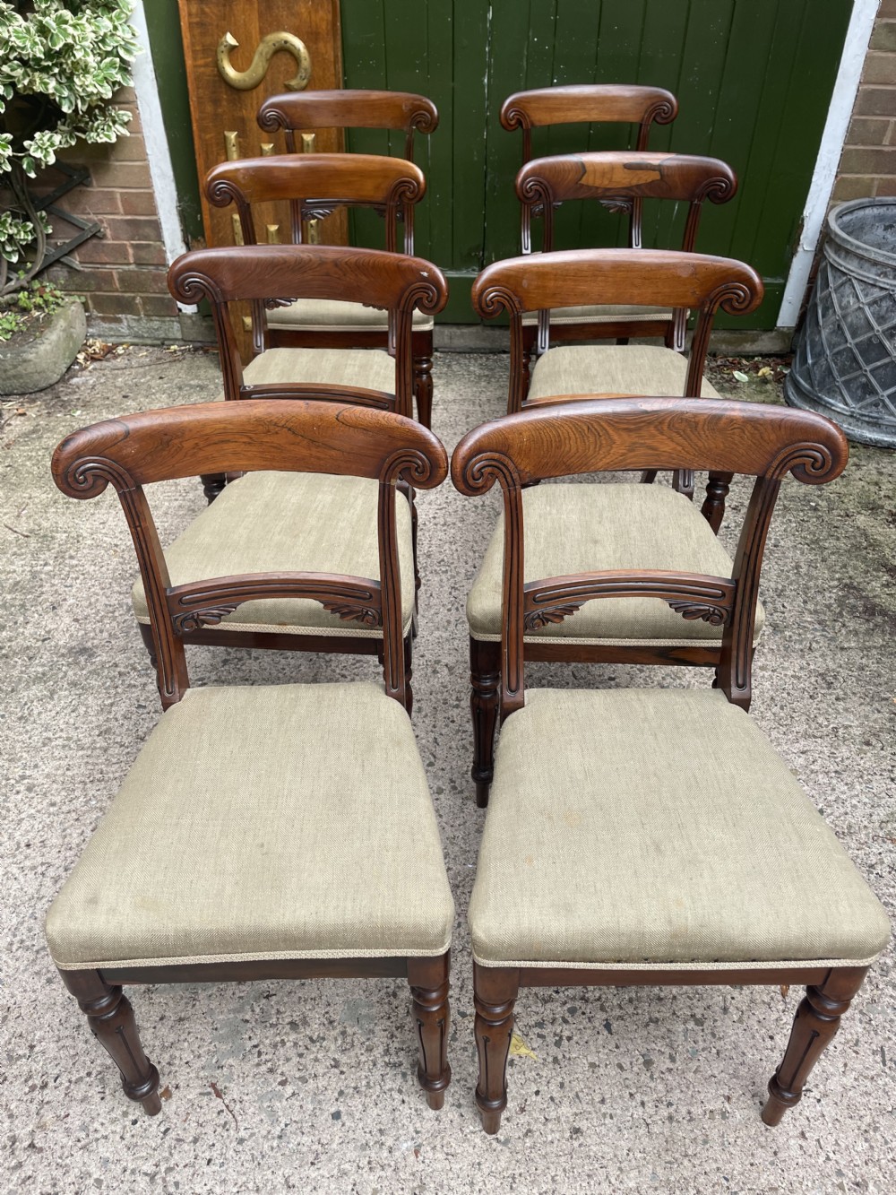 Fine quality set of 8 early C19th George IV period rosewood dining chairs.
