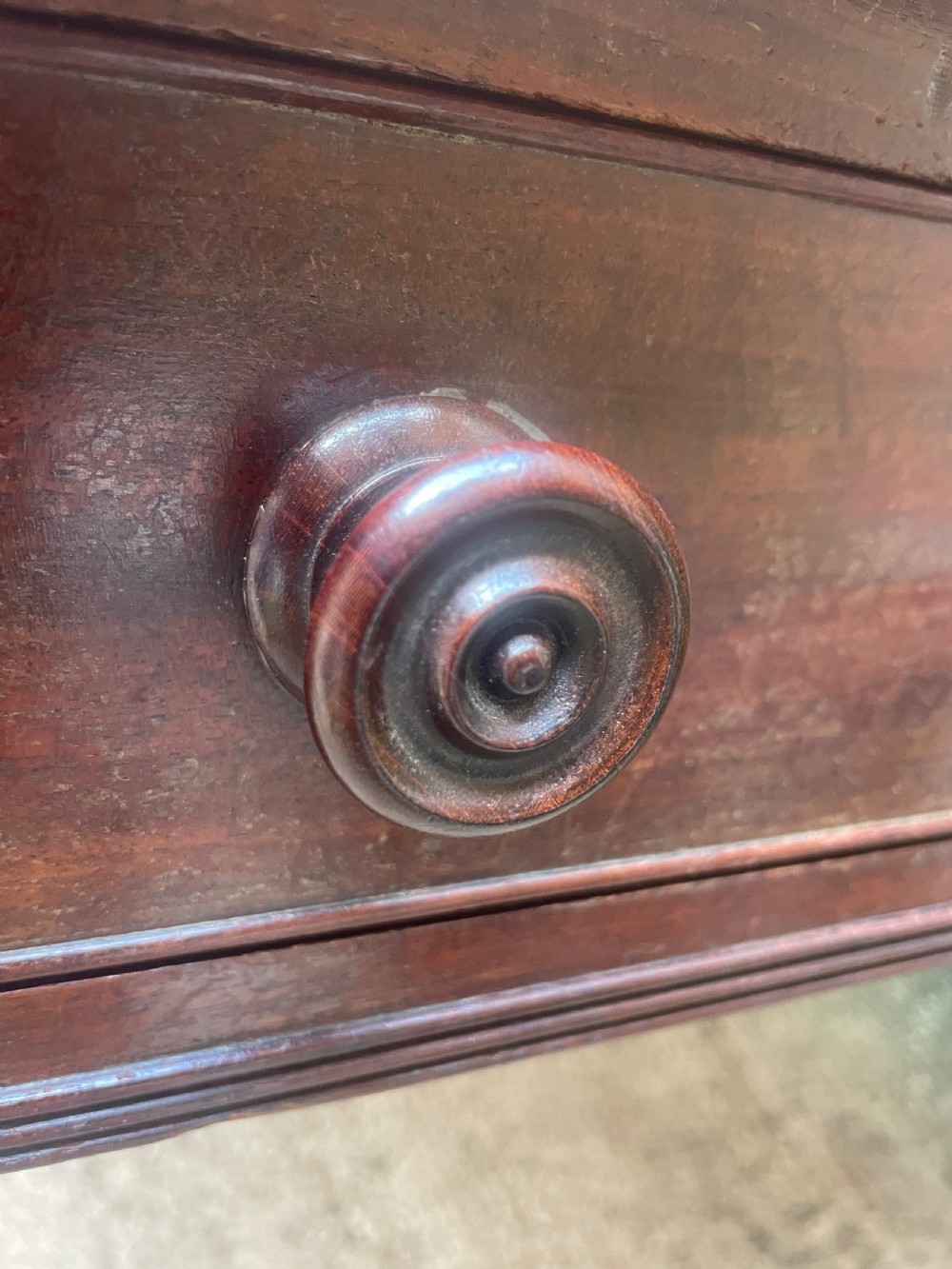 Fine quality early C19th Regency period mahogany 6-drawer ‘partners’ writing or library table . View XIII