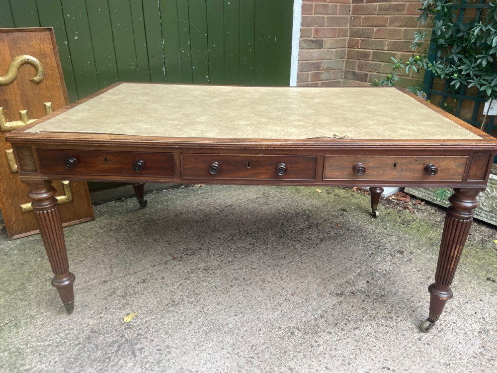 Fine quality early C19th Regency period mahogany 6-drawer ‘partners’ writing or library table . View XIX