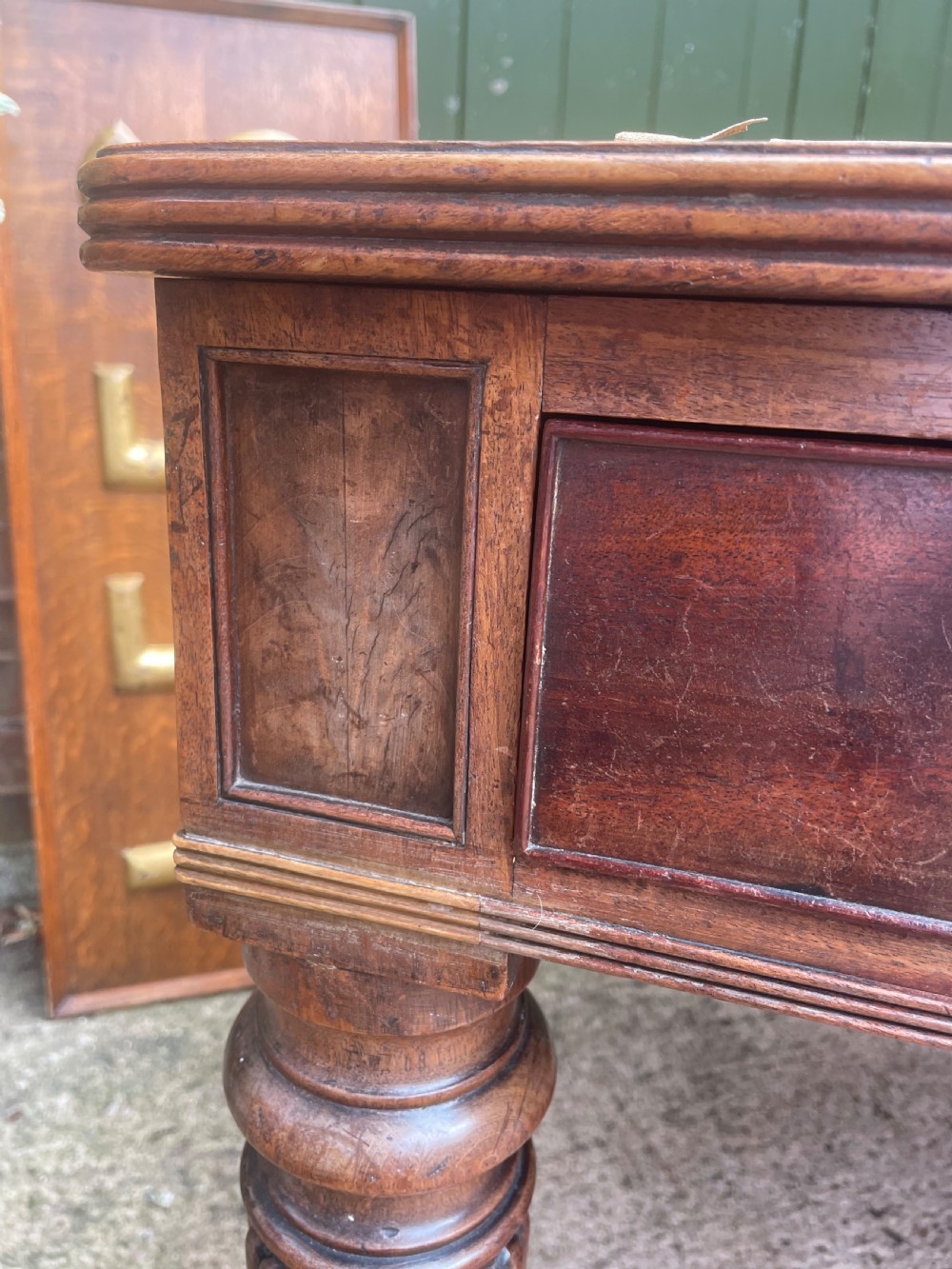 Fine quality early C19th Regency period mahogany 6-drawer ‘partners’ writing or library table . View XXI