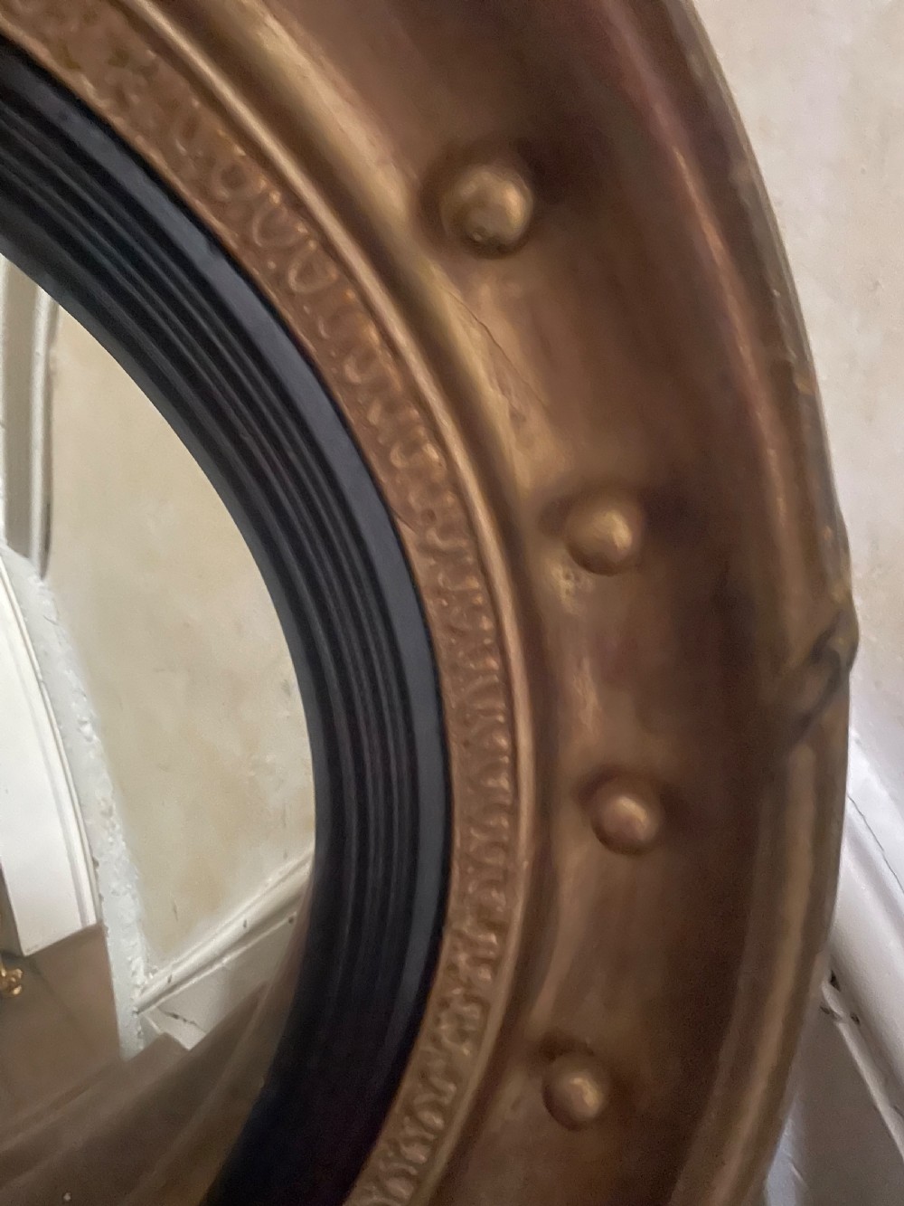 Matched pair of early C19th Regency period circular gilt-wood framed convex-plate mirrors  View IV