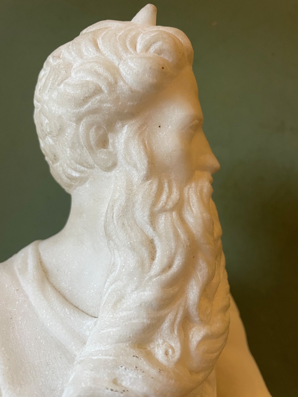 C19th Italian carved statuary marble “Grand Tour” souvenir reduction sculpture of Moses after Michelangelo Buonarroti Simoni (1475-1564) . View VII