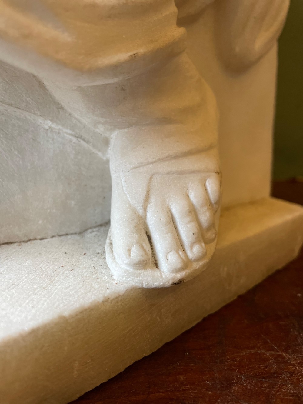 C19th Italian carved statuary marble “Grand Tour” souvenir reduction sculpture of Moses after Michelangelo Buonarroti Simoni (1475-1564) . View XI