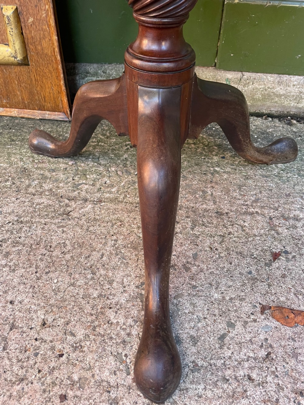 C18th George III period mahogany circular ‘snap-top’ tripod base tea table on carved pillar column.  View XVI