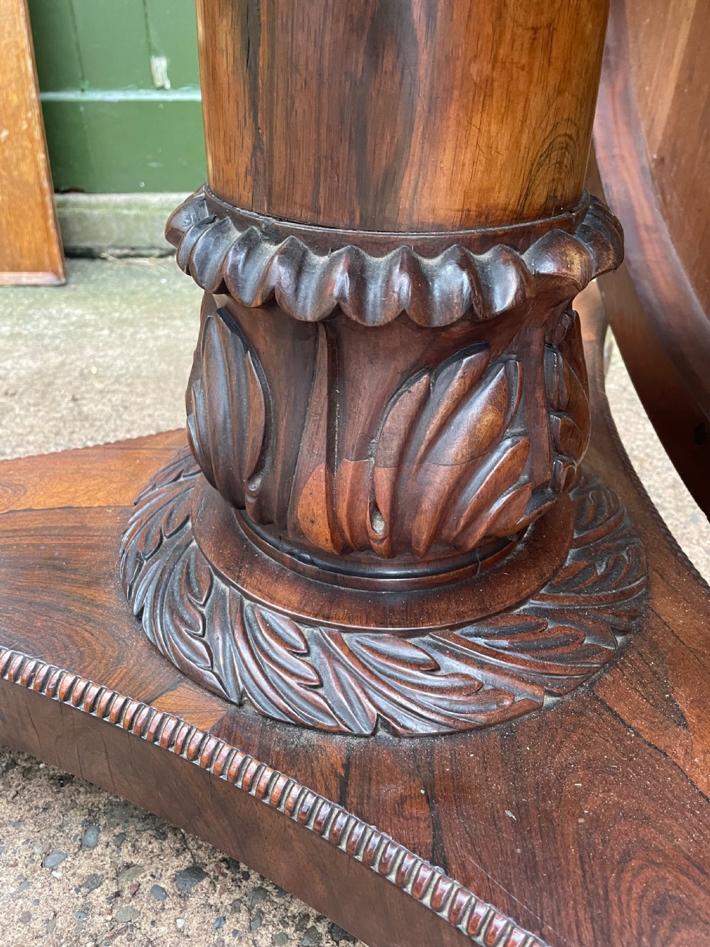 Large early C19th George IV period 60” diameter rosewood dining or centre table .  View XVIII