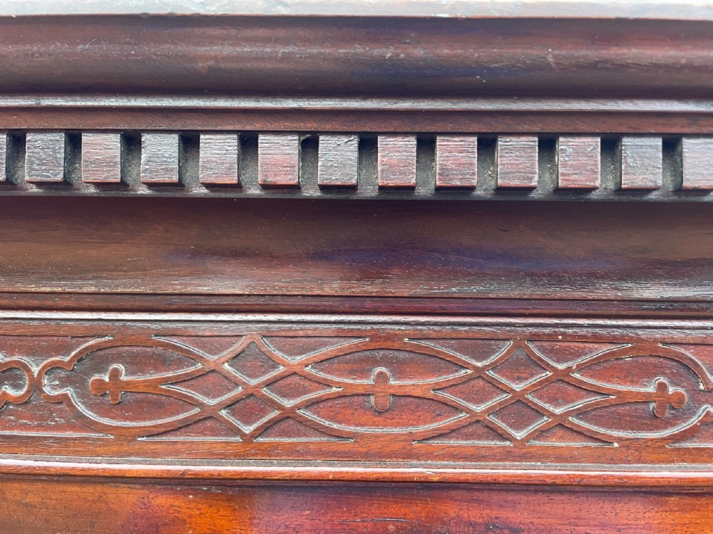 Fine mid C18th George II Chippendale period mahogany chest-on-chest . View VI