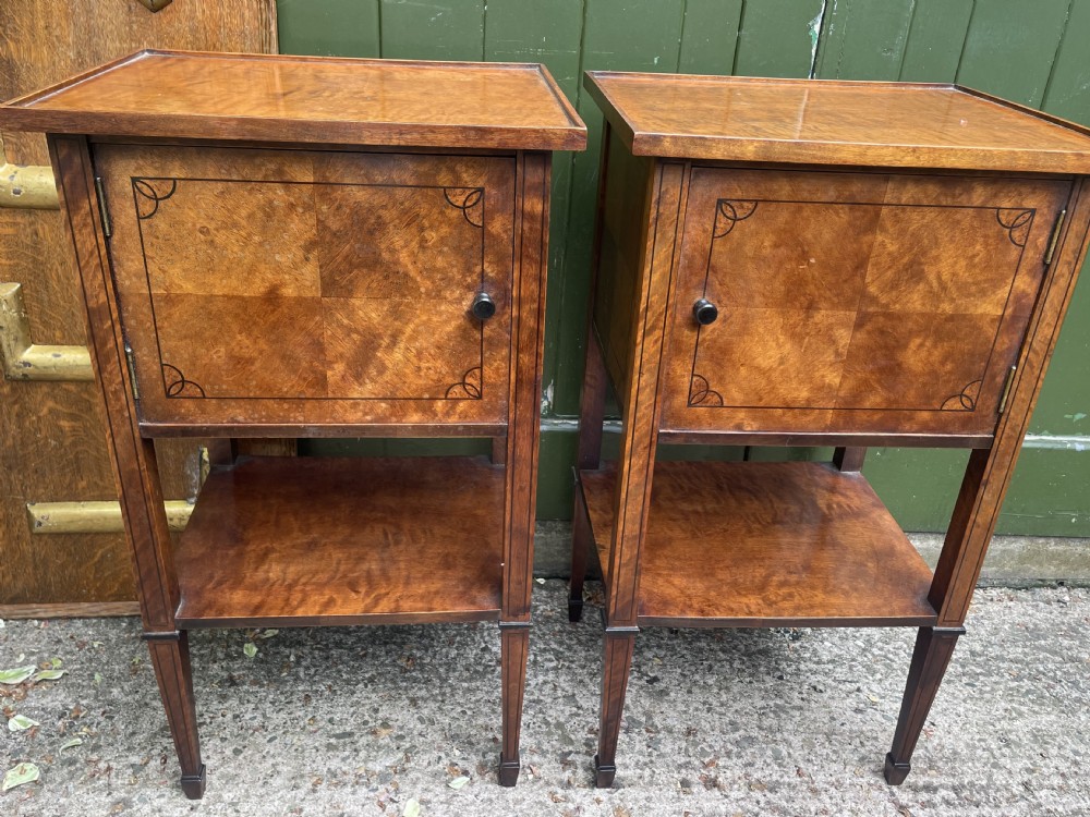 Pair of elegant late C19th figured walnut or satin birch bedside tables or nightstands.  View II