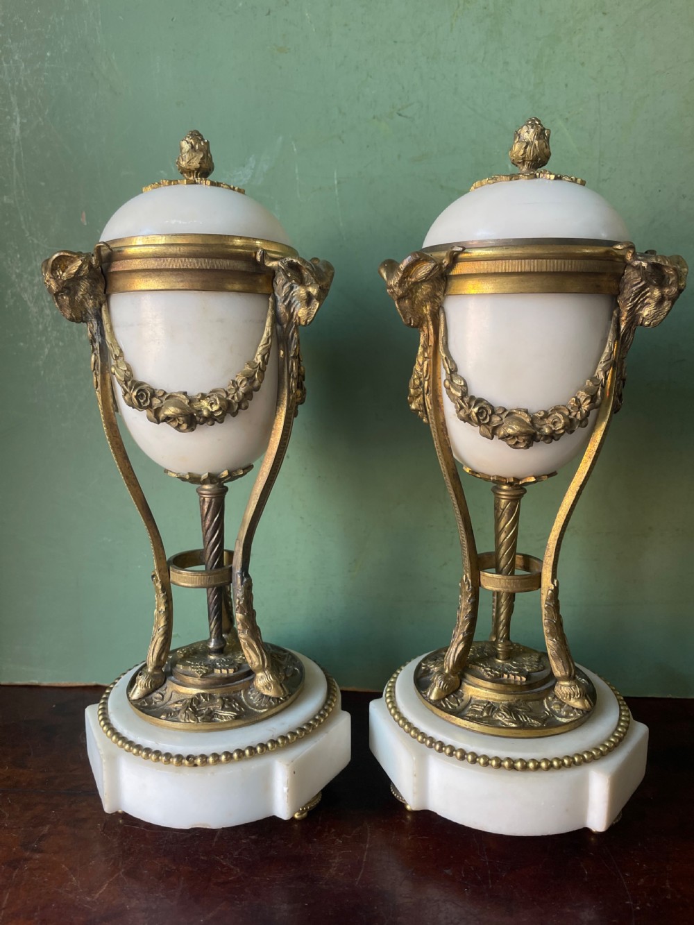 Pair of late C19th ormolu bronze mounted white marble reversible cassolettes in the Louis XVI taste .