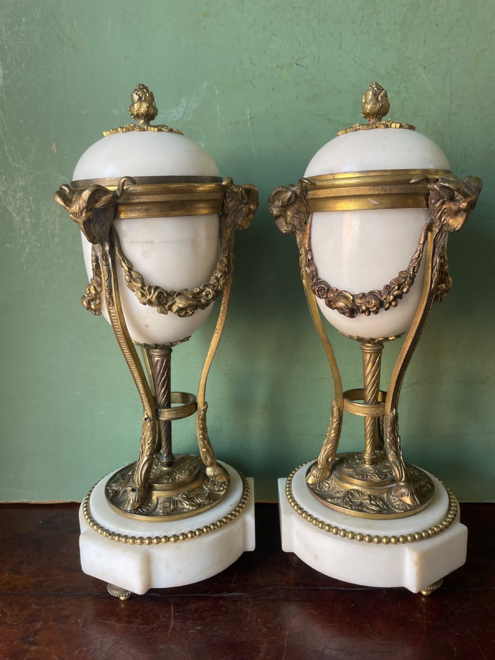 Pair of late C19th ormolu bronze mounted white marble reversible cassolettes in the Louis XVI taste . View X