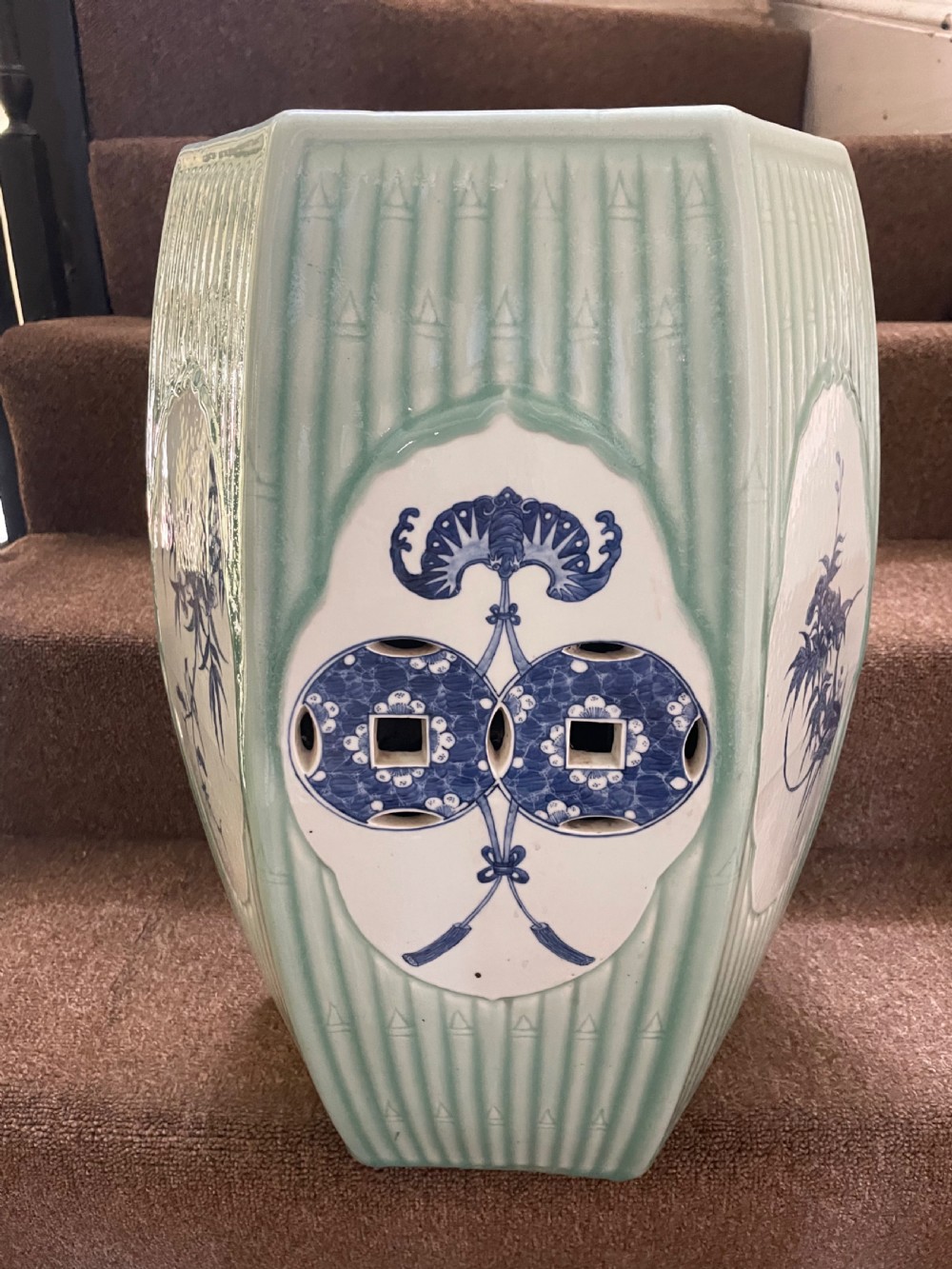 C19th Chinese late Qing Dynasty celadon porcelain ‘barrel-shaped’ garden seat . View III