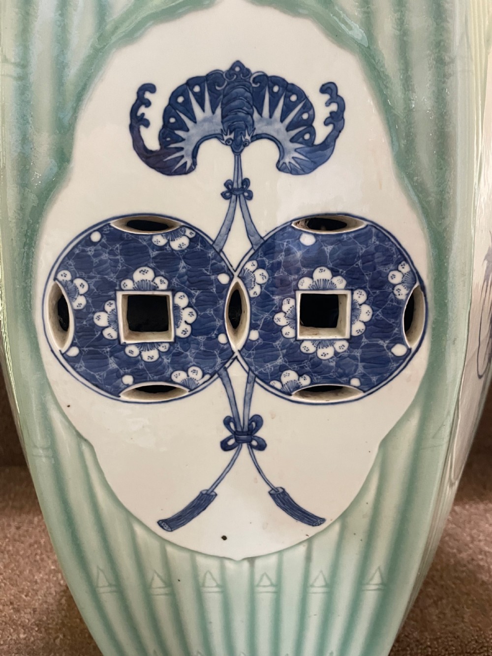 C19th Chinese late Qing Dynasty celadon porcelain ‘barrel-shaped’ garden seat . View X