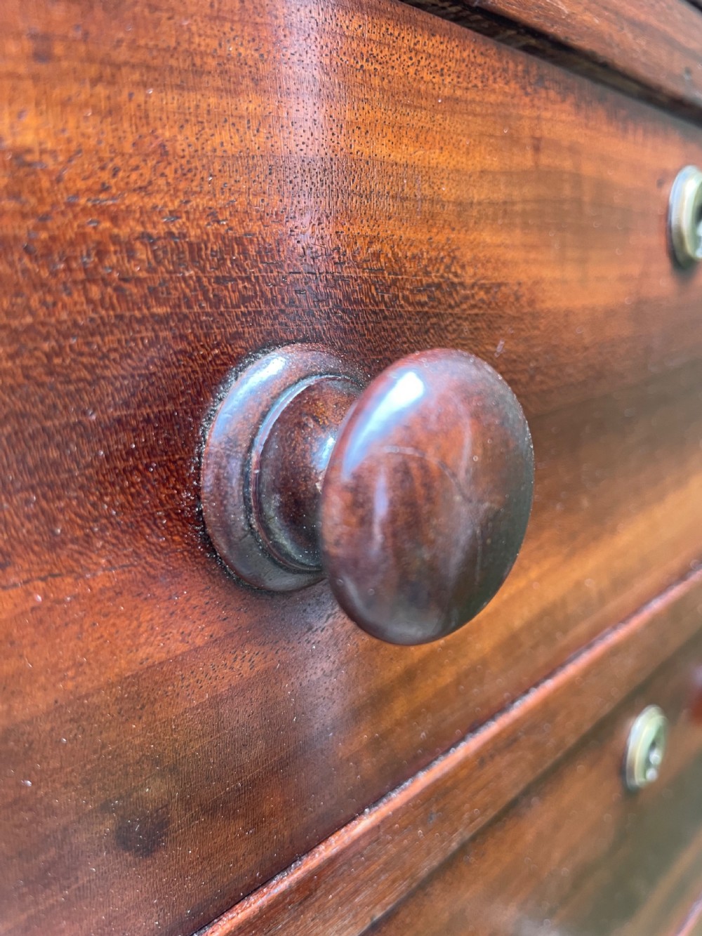 Fine quality early C19th George IV period mahogany pedestal chest of 8 drawers. View XV