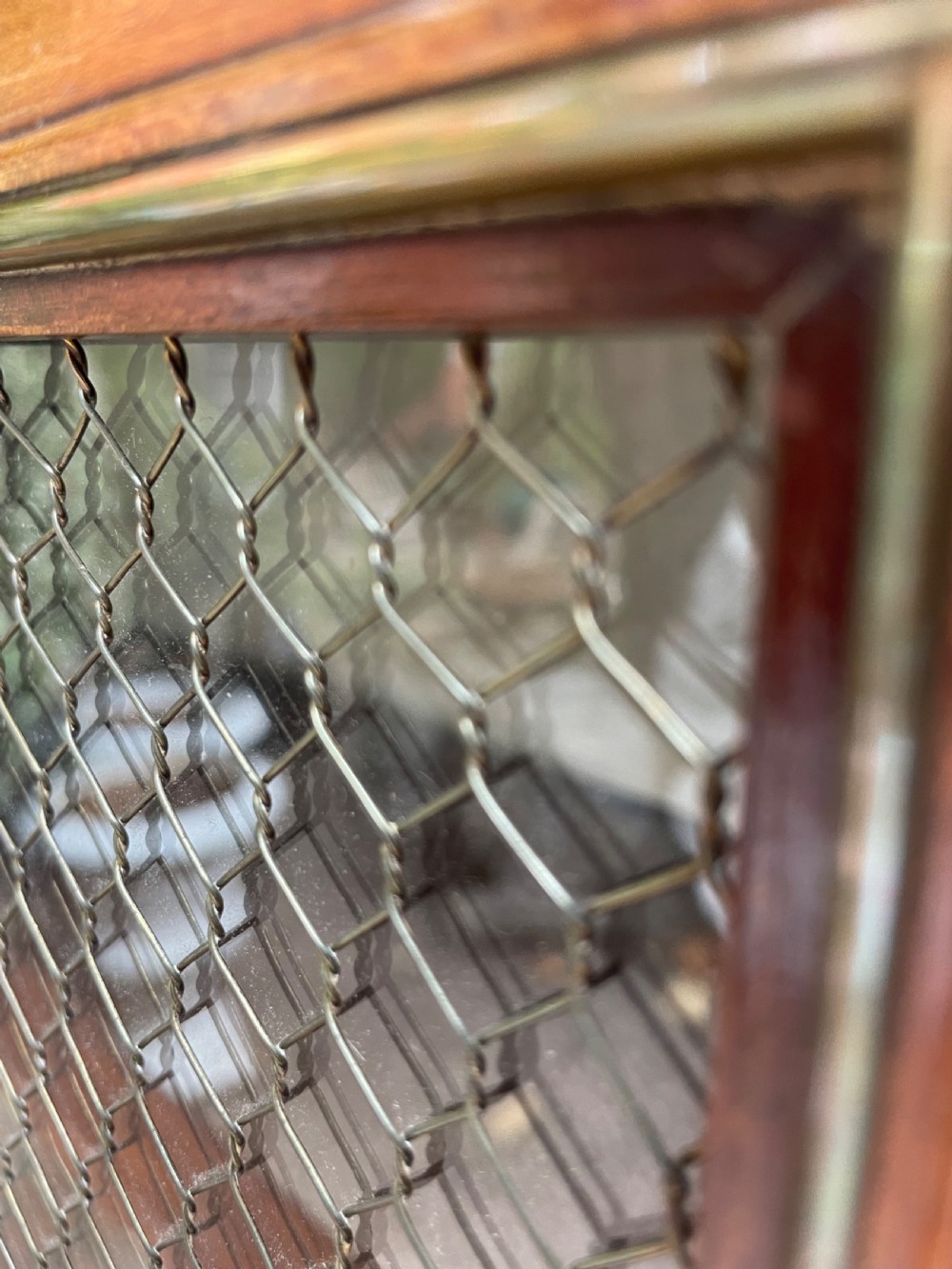 Elegant early C19th small-scale mahogany 4 door 2-part glazed cabinet having brass line inlay and brass mouldings , together with a ‘rosso levanto’ marble top. View XXIV