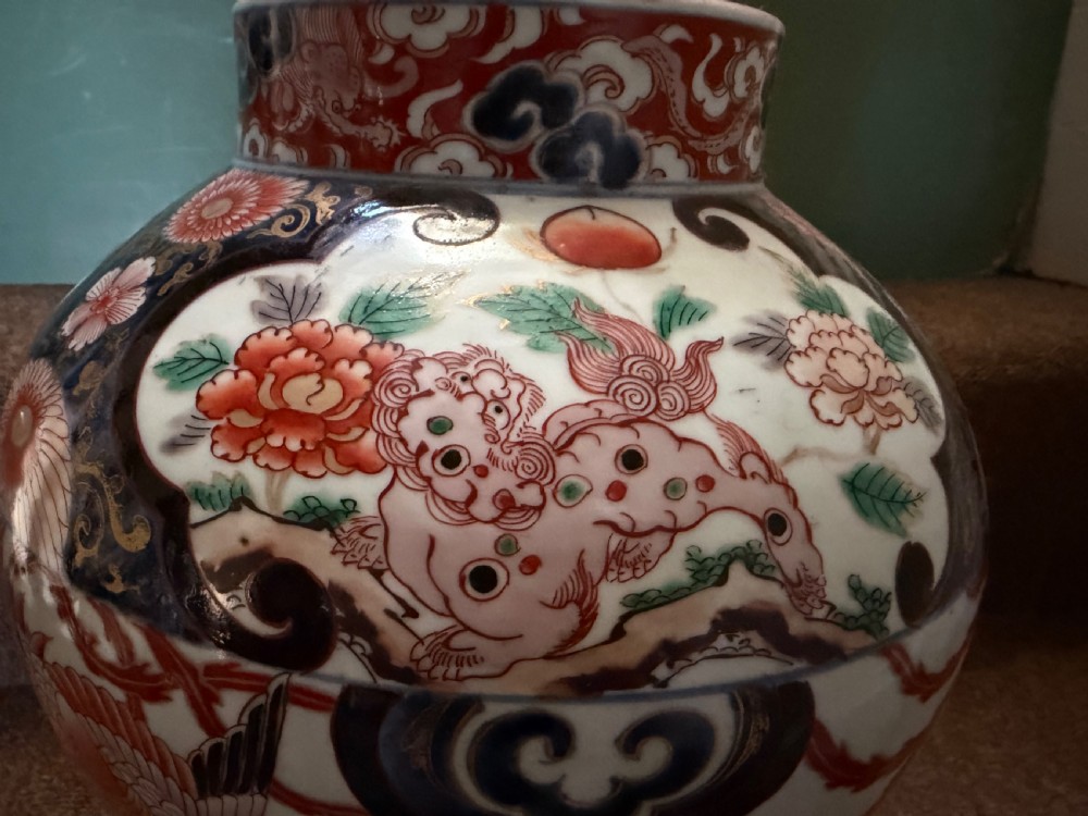 Pair of late C17th / early C18th Japanese Genroku period vases decorated in the Imari palette. View XIII