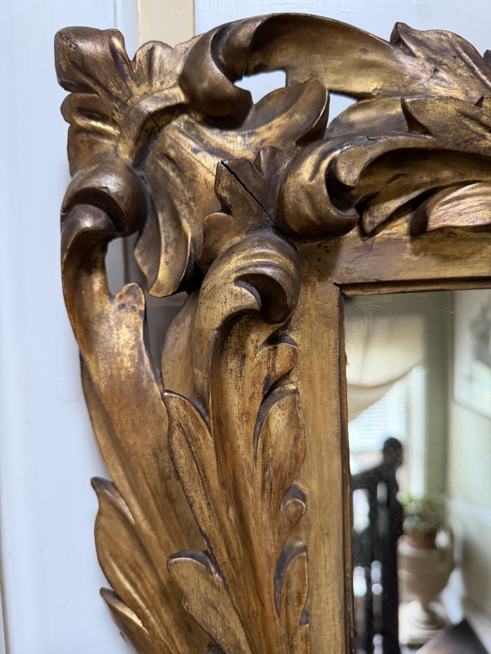 Late C18th Italian Florentine design carved giltwood framed mirror of larger scale and proportions. View XV