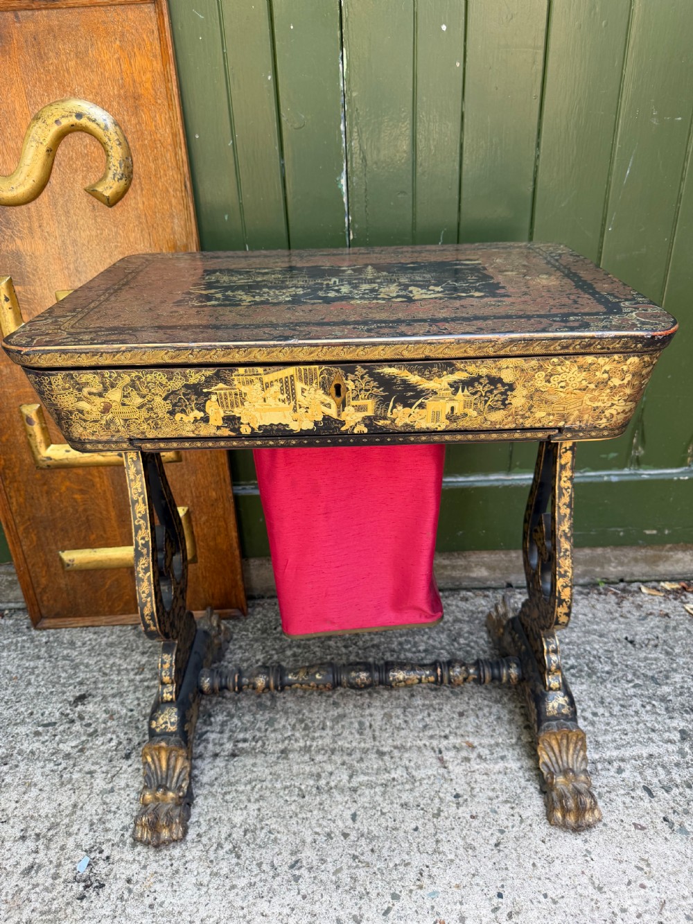Mid C19th Chinese Export lacquer sewing or ladie’s work-table with gilded decoration.