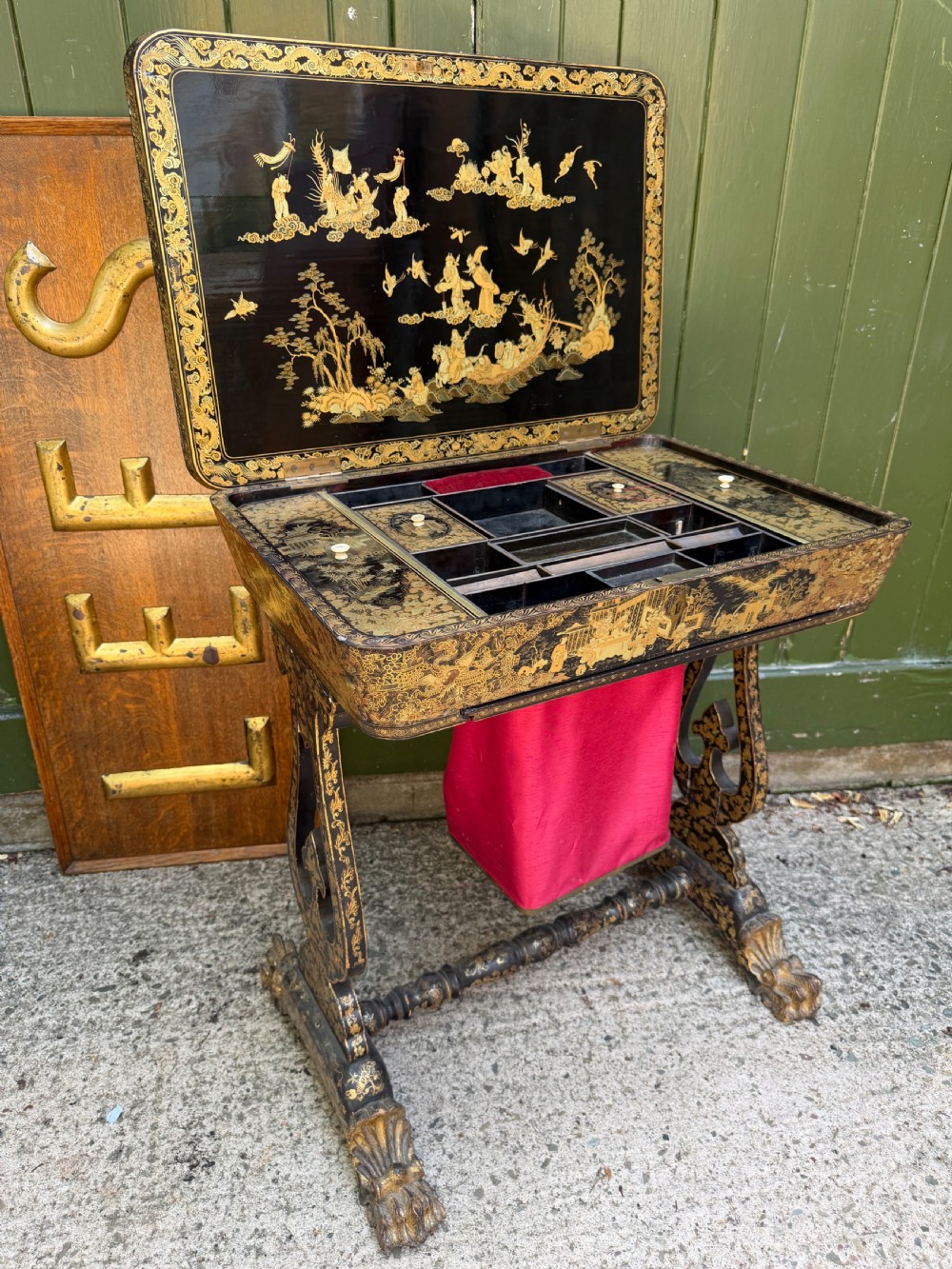 Mid C19th Chinese Export lacquer sewing or ladie’s work-table with gilded decoration. View VIII
