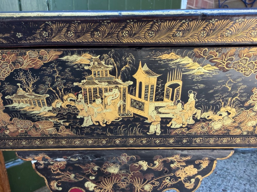 Mid C19th Chinese Export lacquer sewing or ladie’s work-table with gilded decoration. View XXVII