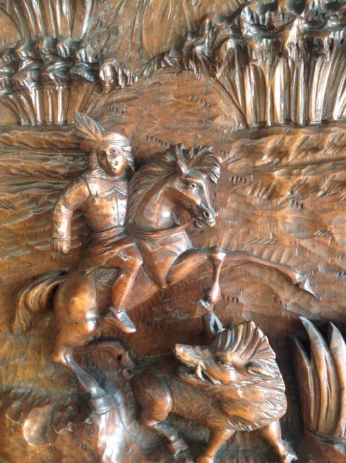 WALNUT HUNTING SIDEBOARD - ADDITIONAL PHOTO 2