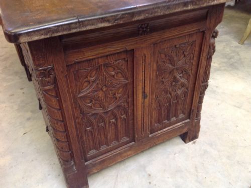 GOTHIC DESK - ADDITIONAL PHOTO 5