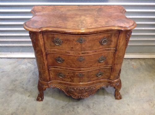 dutch walnut chest of drawers - CATEGORY: ANTIQUE CHEST OF DRAWERS - DATED 1860