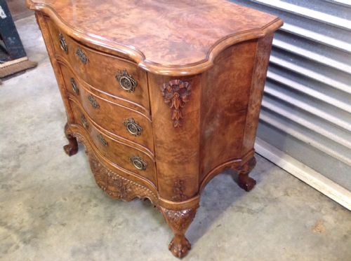 DUTCH WALNUT CHEST OF DRAWERS - ADDITIONAL PHOTO 1