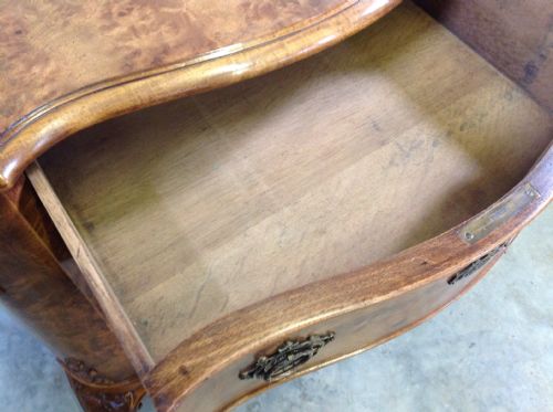 DUTCH WALNUT CHEST OF DRAWERS - ADDITIONAL PHOTO 6