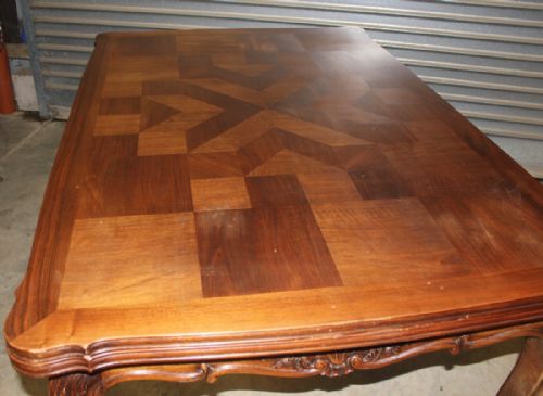FRENCH WALNUT EXTENDING DINING TABLE - ADDITIONAL PHOTO 1