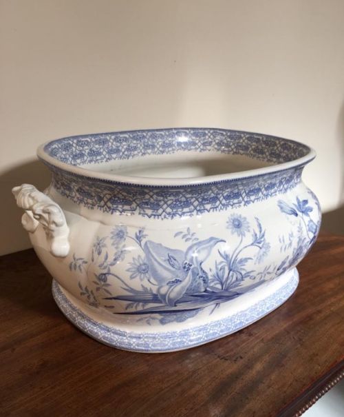 Minton Footbath