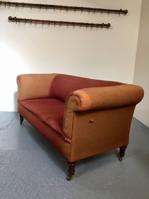 Good Chesterfield Sofa