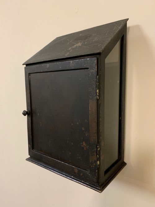 Bronze Wall Lantern
