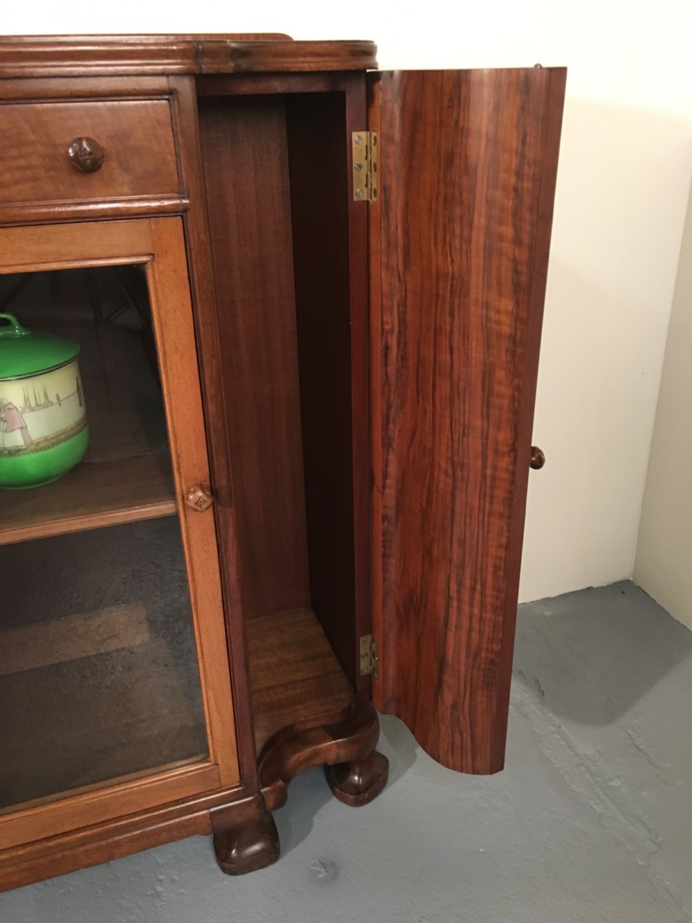 Whytock and Reid bookcase  View VI