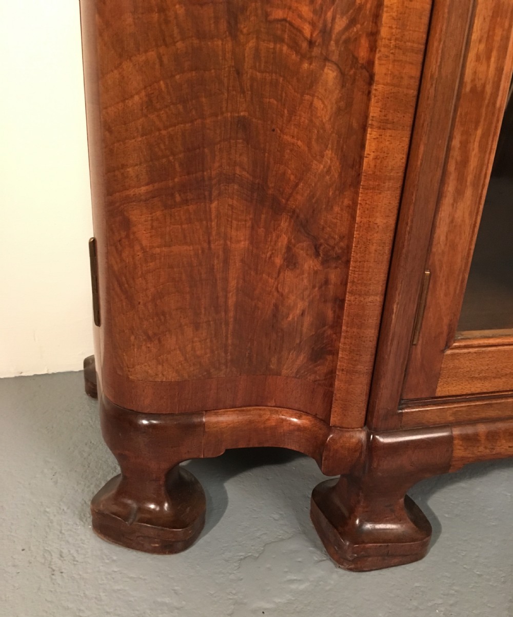 Whytock and Reid bookcase  View VII