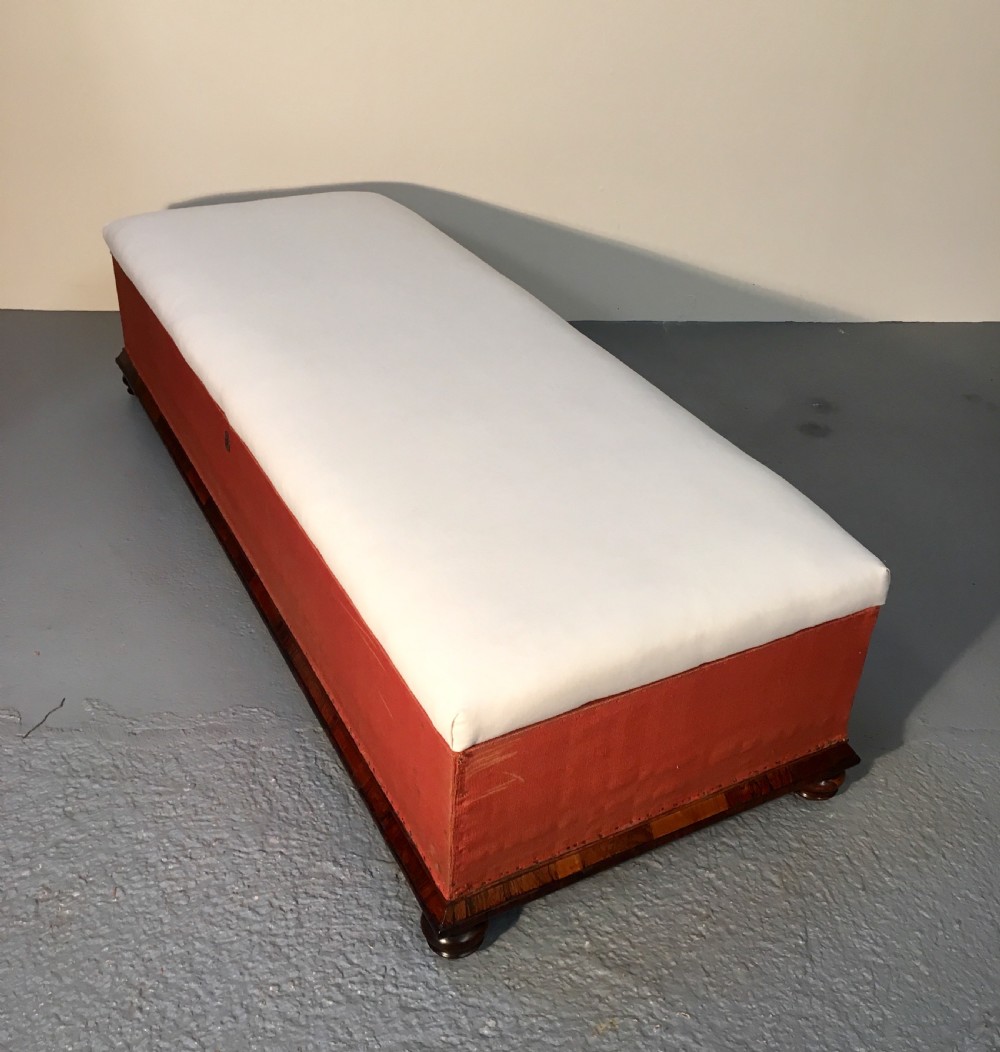 Huge country house ottoman View III
