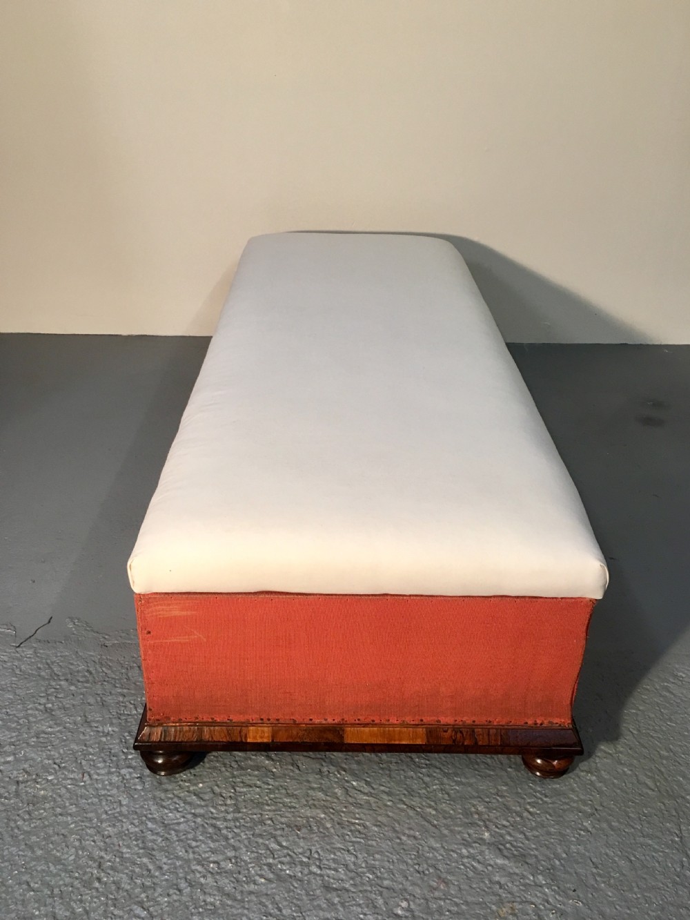 Huge country house ottoman View IV