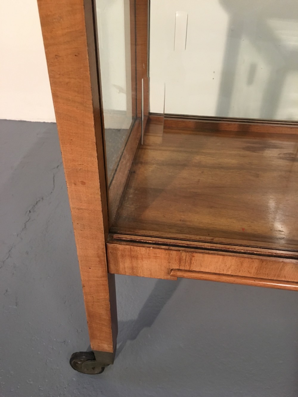 Unusual Art Deco walnut trolley  View III